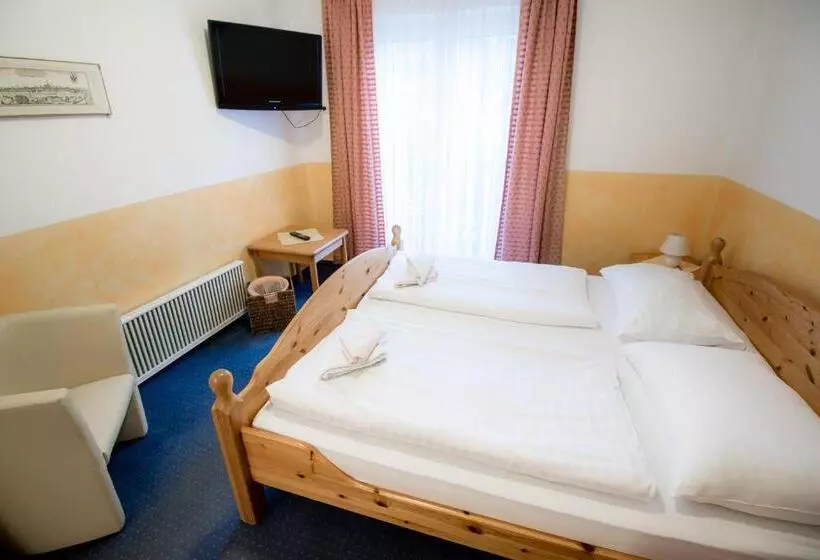 Retkeilymaja Gasthof Zum Hammer