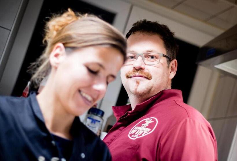 ユースホステル Gasthof Zum Hammer