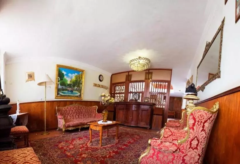 هاستل Museo Casona Ugarte Leon