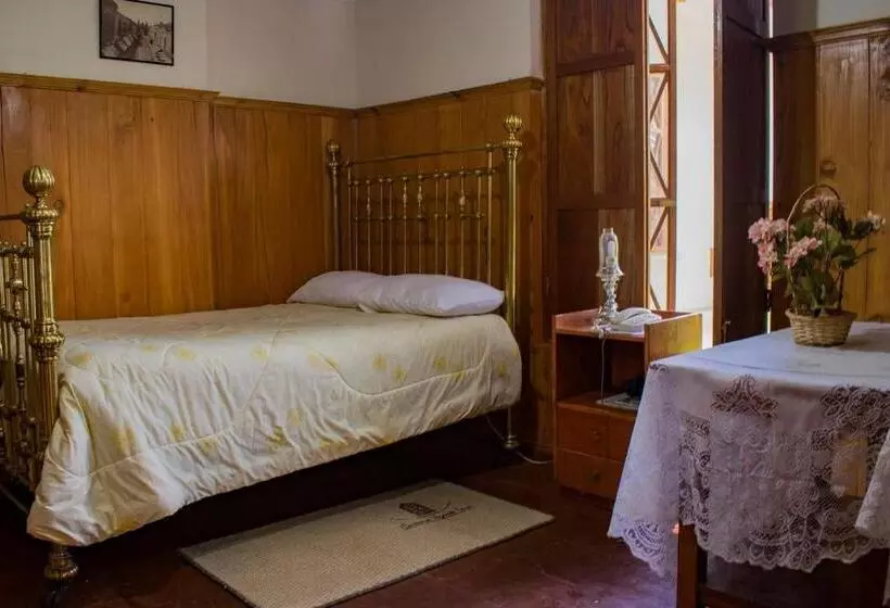 هاستل Museo Casona Ugarte Leon