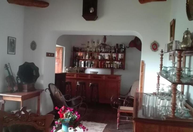 هاستل Museo Casona Ugarte Leon