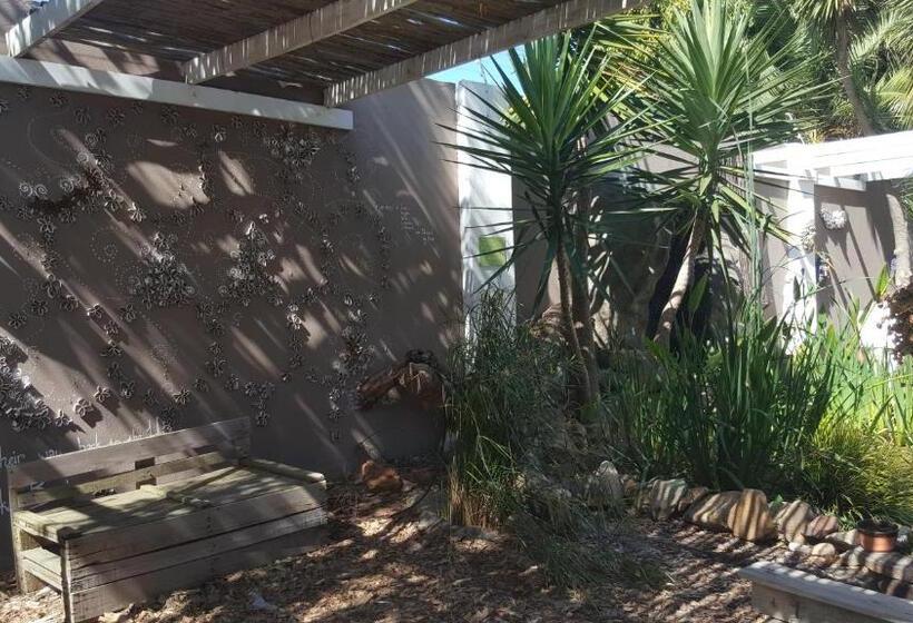 Пансион Guest House Frame Ace