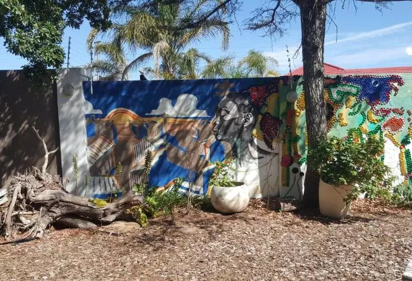 Majatalo Guest House Frame Ace