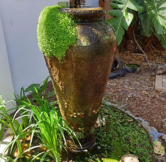 Пансион Guest House Frame Ace