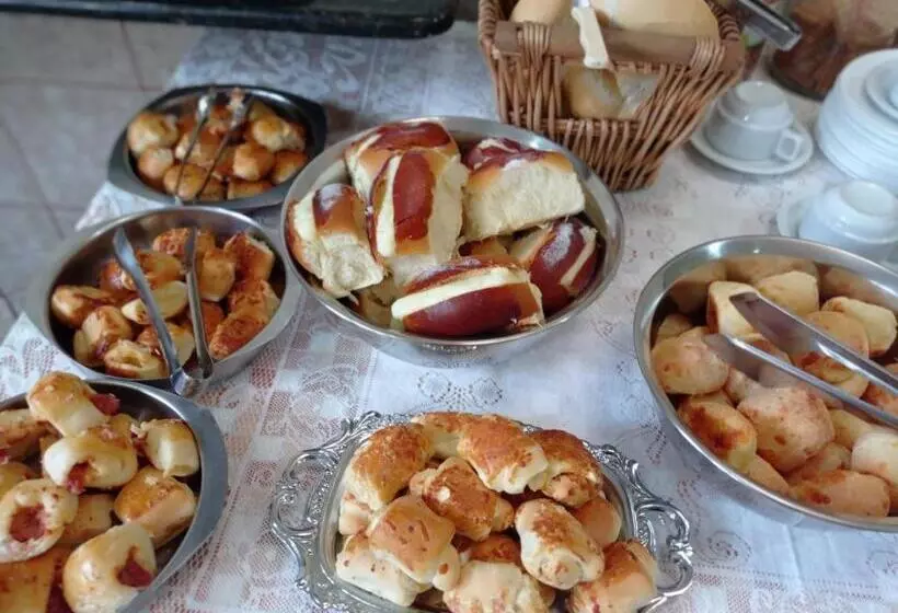 Majatalo Pousada Videiras Santa Rita De Cássia