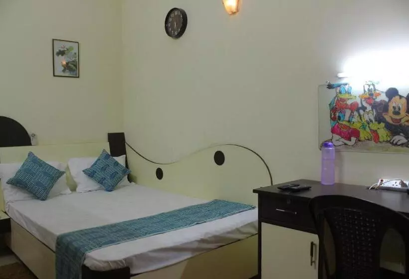 ペンション Rosvilla Guest House