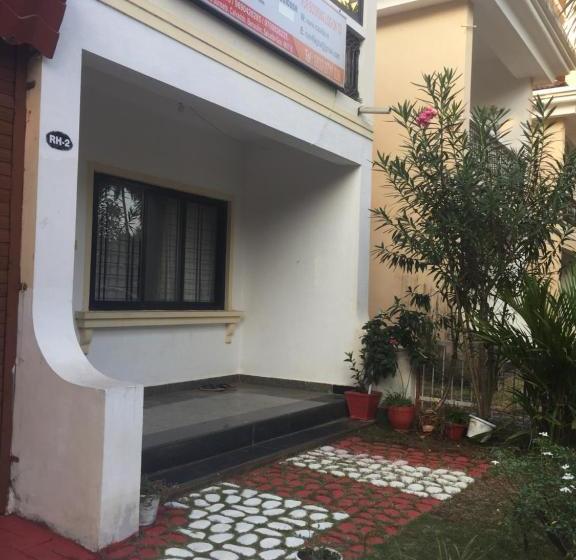 פנסיון Rosvilla Guest House