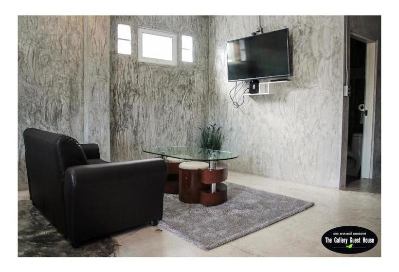 پانسیون The Gallery Guest House