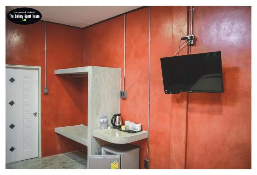 ペンション The Gallery Guest House