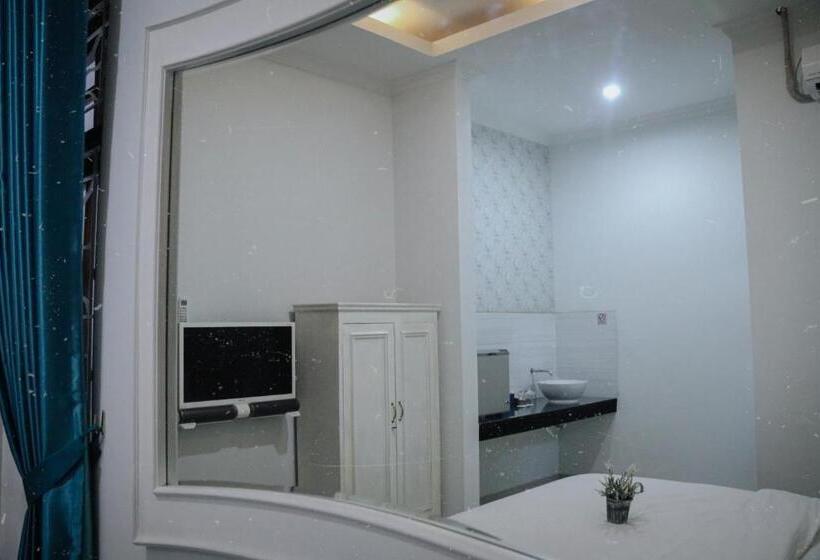 بنسيون Griya Suryo Wijilan