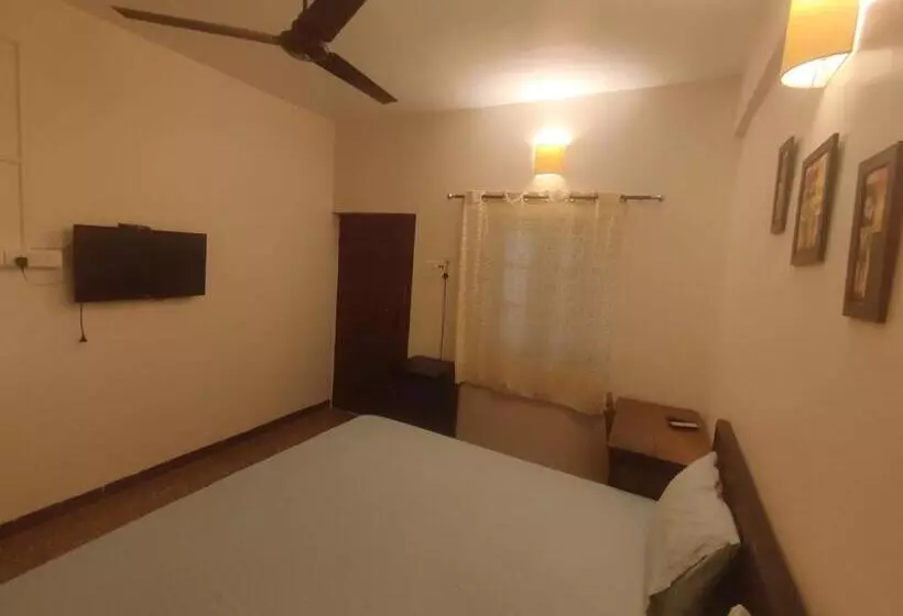 ペンション Hill View Guest House