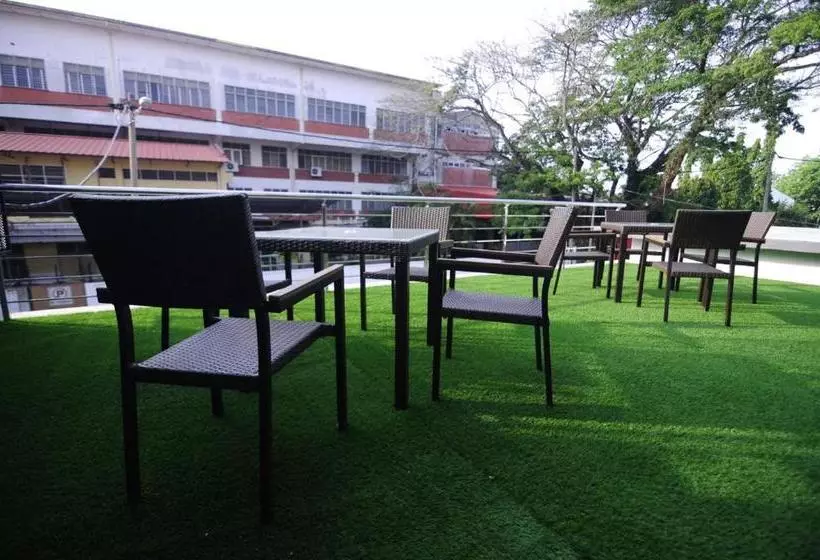 Pension Ihomey Guesthouse