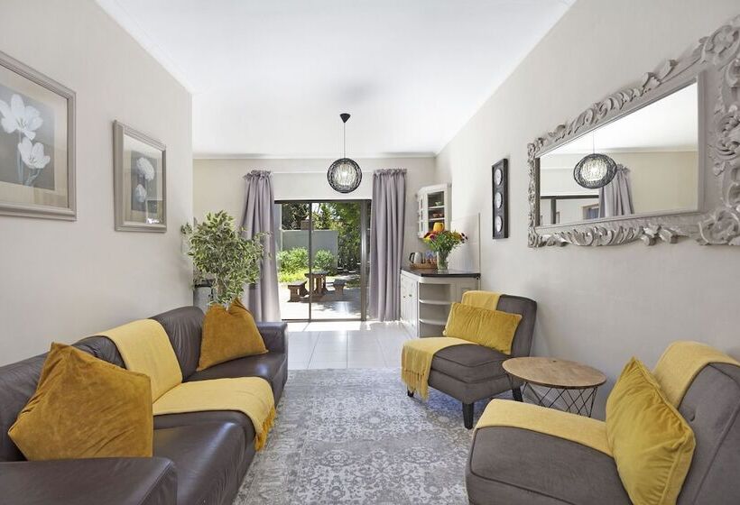 بنسيون 2 On Lismore Guesthouse