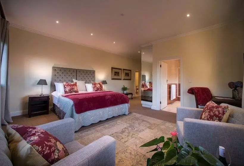 Majatalo Boutique Villa Guesthouse