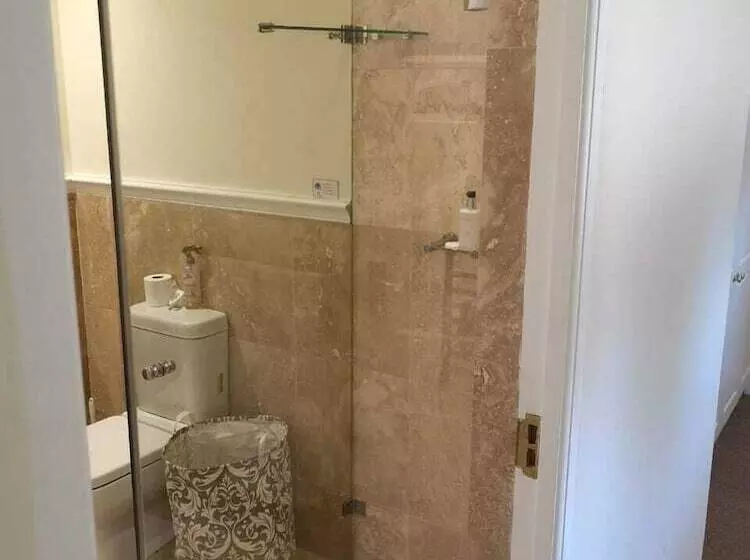 Majatalo Boutique Villa Guesthouse