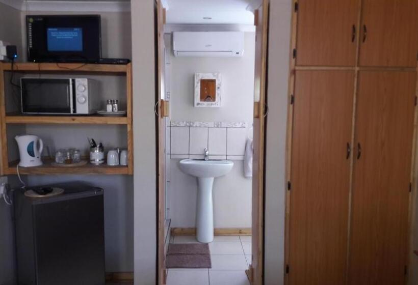 Пансион Karoo Inn