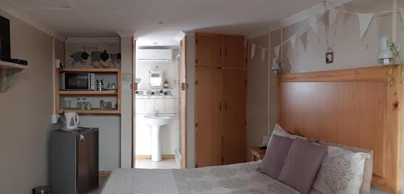 Пансион Karoo Inn