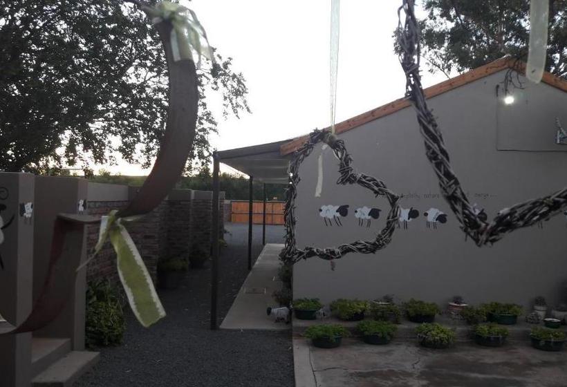 Пансион Karoo Inn