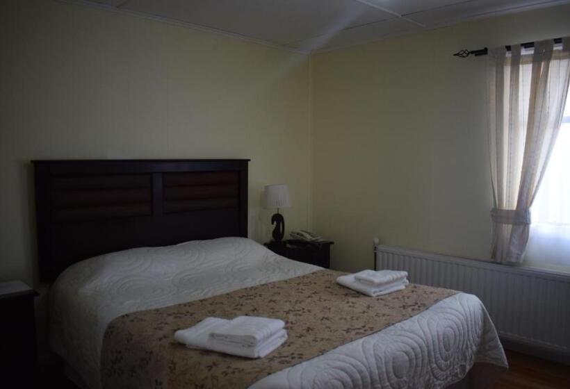 فندق صغير Hostal Loreto Belen