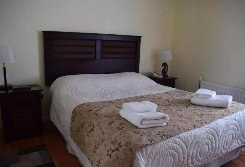 ユースホステル Hostal Loreto Belen