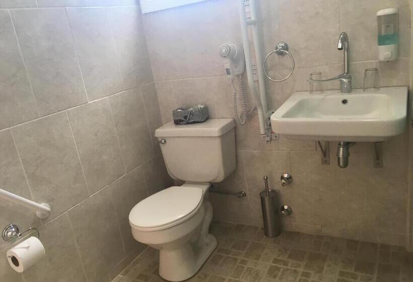 فندق صغير Hostal Loreto Belen