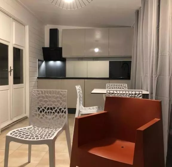 پانسیون Be On The Beach