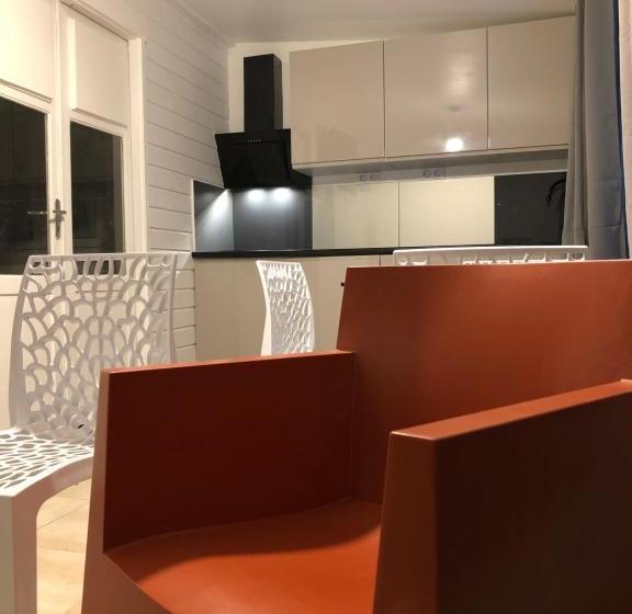 پانسیون Be On The Beach