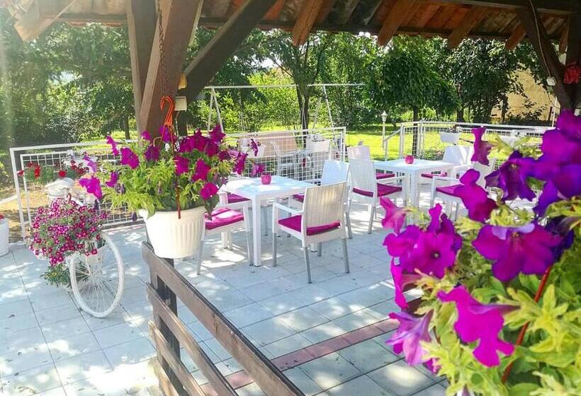 پانسیون Maslina Rooms