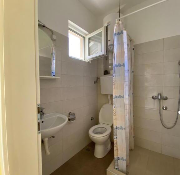 پانسیون Maslina Rooms