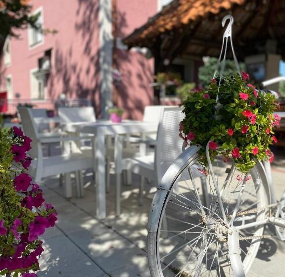 پانسیون Maslina Rooms