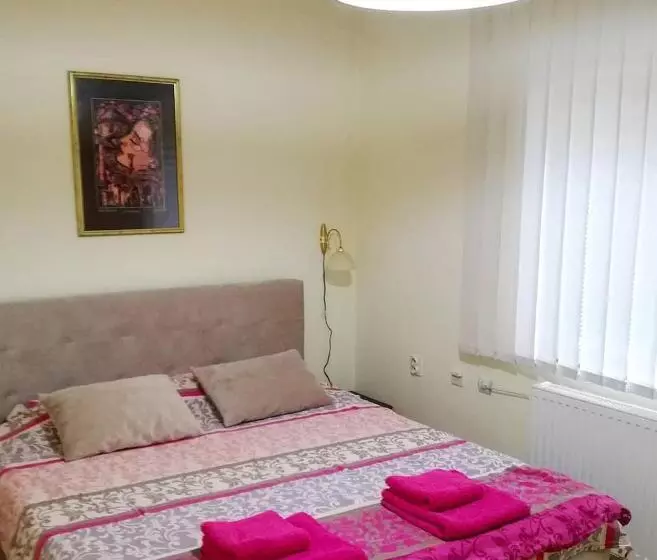 پانسیون Maslina Rooms
