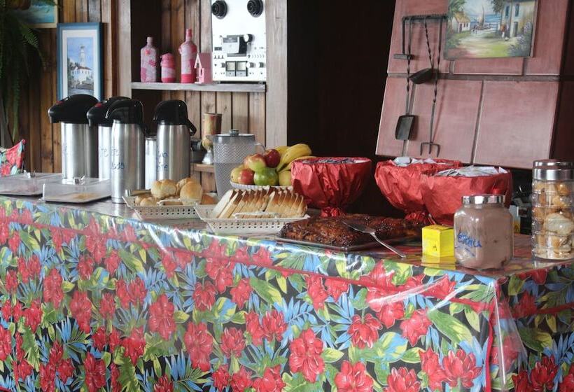 פנסיון Pousada Edelweiss