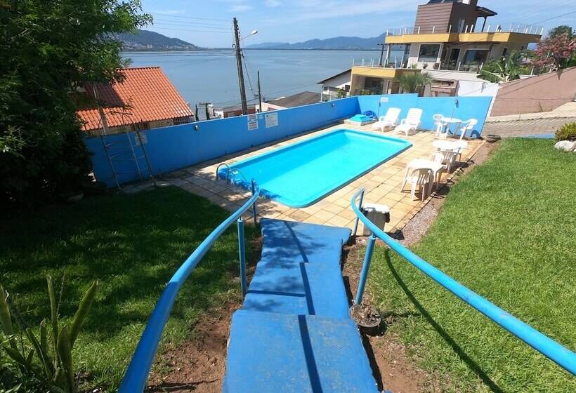 פנסיון Pousada Edelweiss