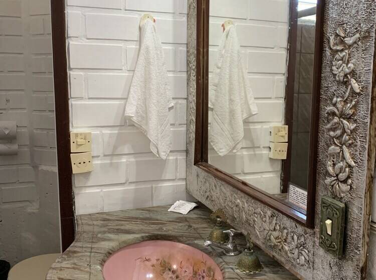 פנסיון Pousada Edelweiss