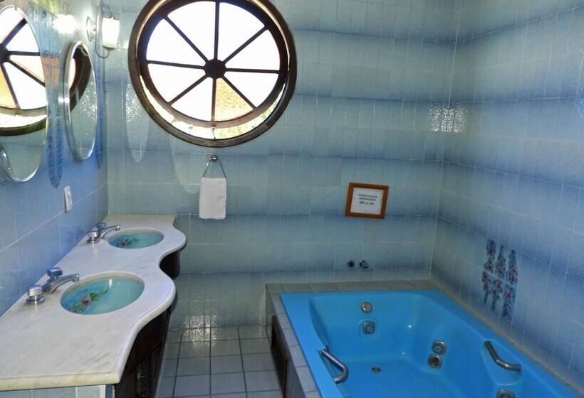 פנסיון Pousada Edelweiss