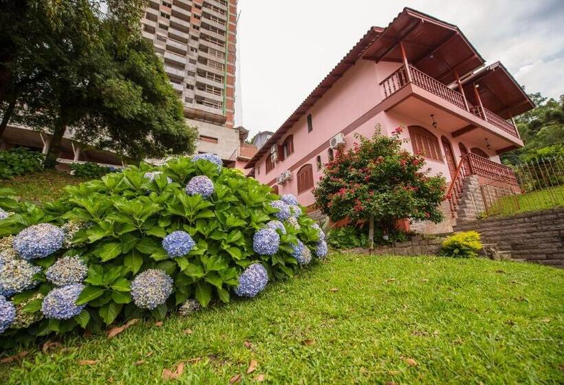 پانسیون Pousada Santo Antônio