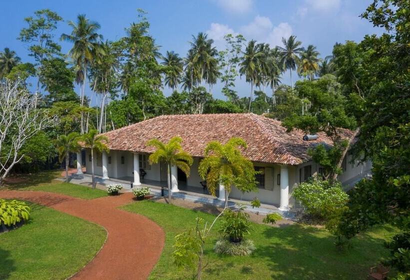 פנסיון Thambara Villa Unawatuna
