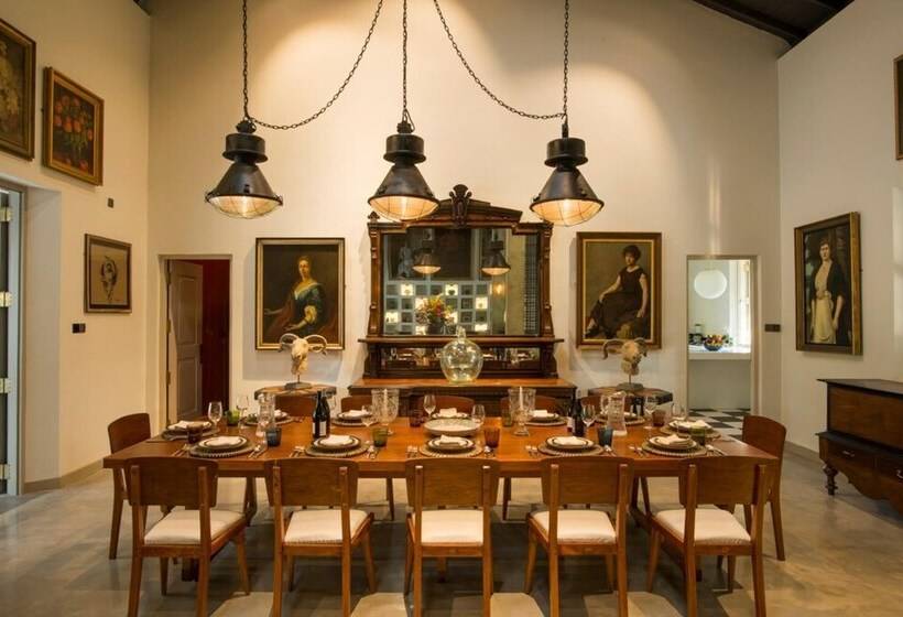 פנסיון Thambara Villa Unawatuna