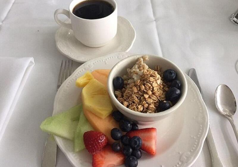 호스텔 Inn At Taughannock Falls