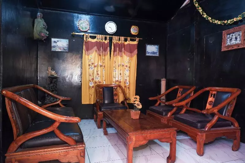 هتل Oyo 598 Udan Mas Guesthouse & Gallery