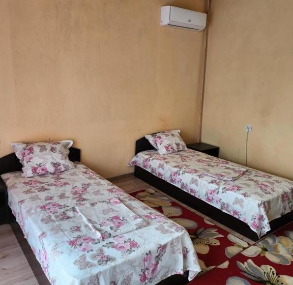 Pensione Apartment Lachevi