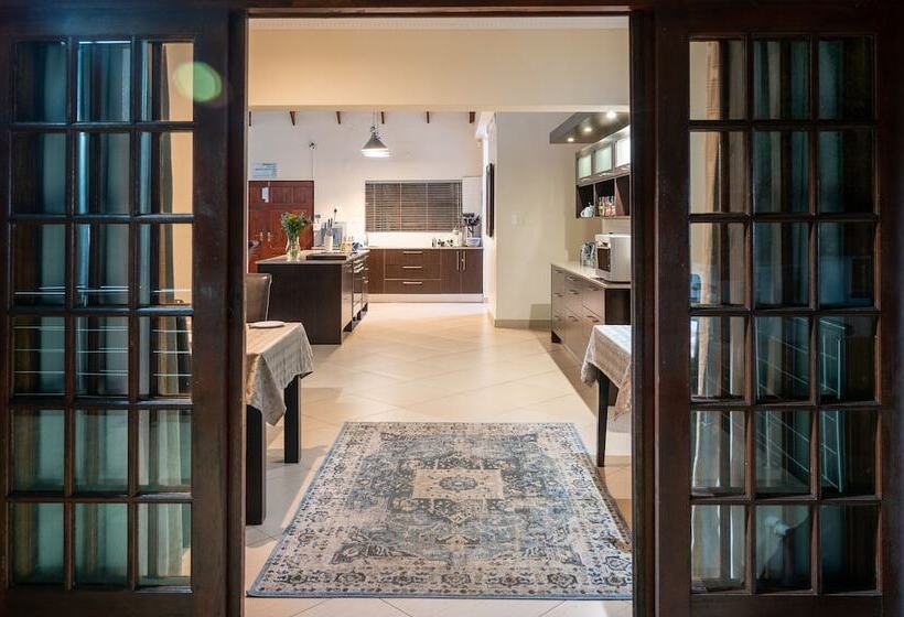 פנסיון Casa Albergo Corporate Guest House