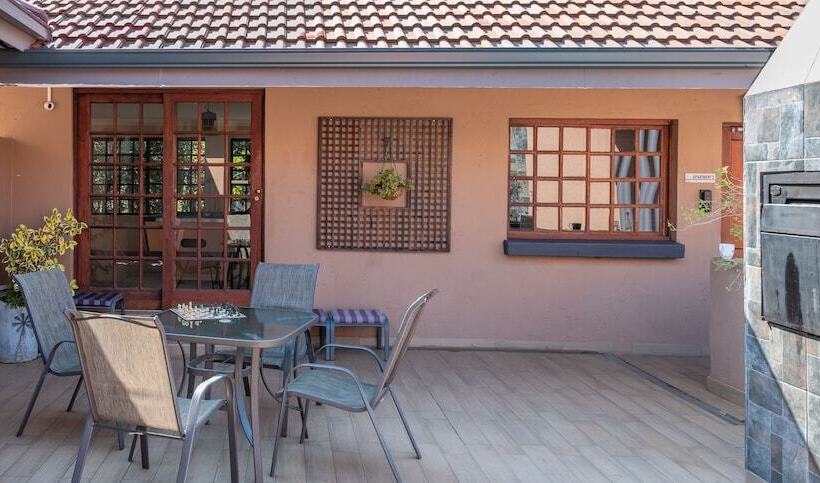 פנסיון Casa Albergo Corporate Guest House