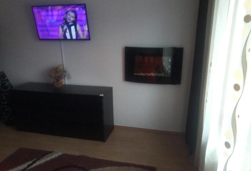 پانسیون Casa Aurora