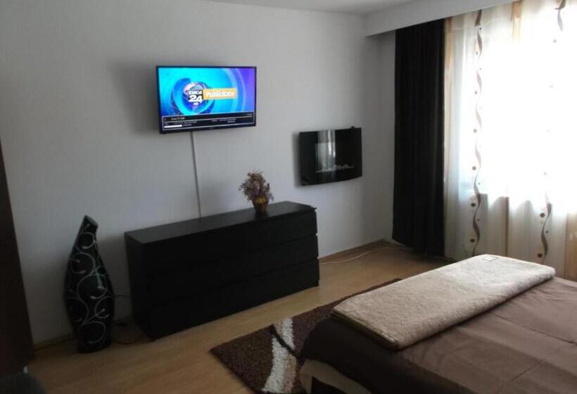 پانسیون Casa Aurora