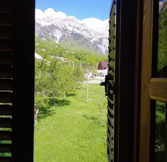 פנסיון Guesthouse Villa Gurra