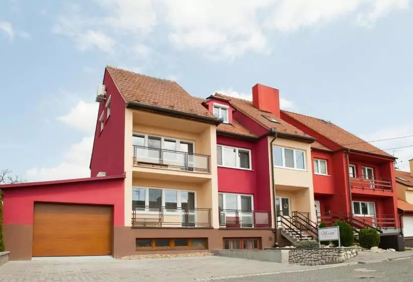 Majatalo Ubytování Merlot