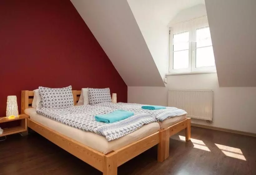 Majatalo Ubytování Merlot