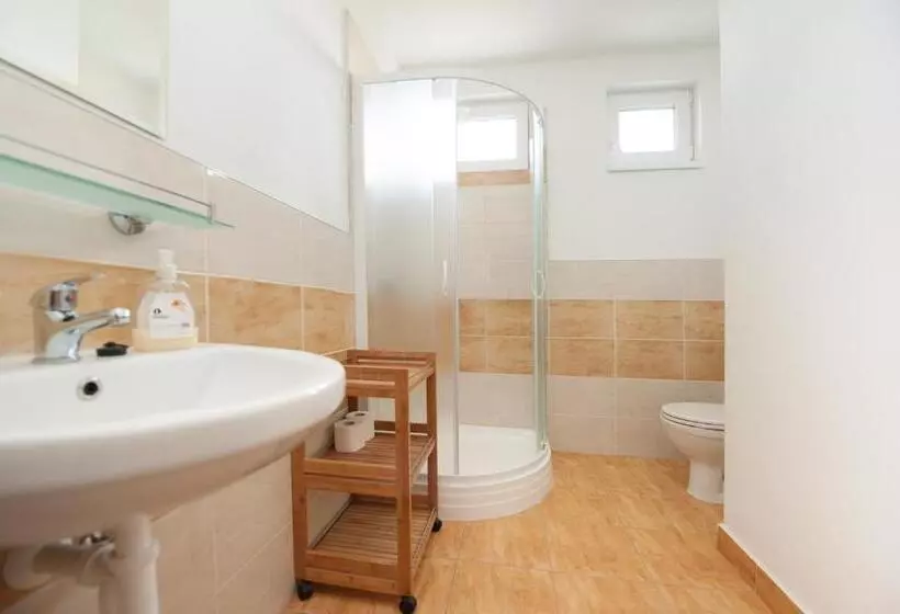 Majatalo Ubytování Merlot