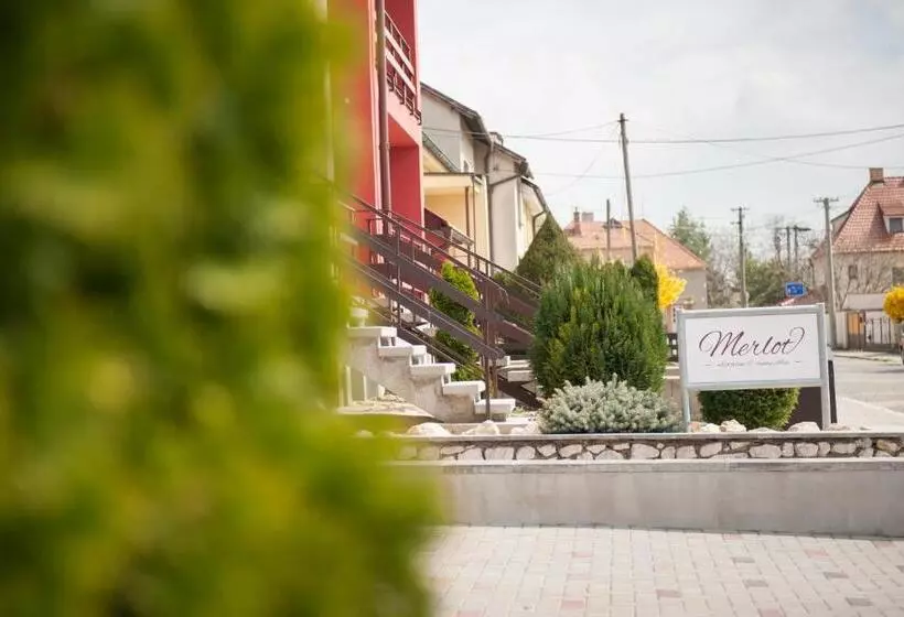 Majatalo Ubytování Merlot